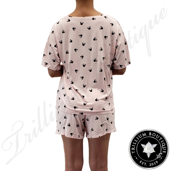 Disney Women's Pink Minnie 2-piece Short Set NWT - Picture 8 of 11